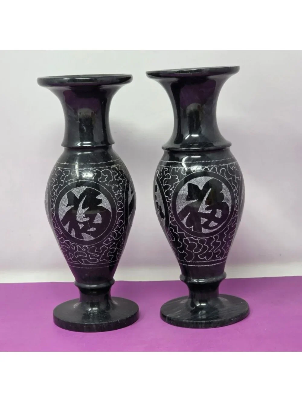 2 Oriental Black Marble Engraved Vases Intricate Designs Decorative Collectibles